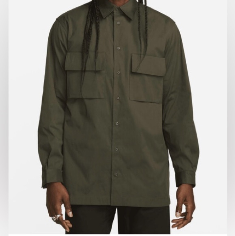 Nike Men's ESC Woven Shirt in Green, Size XXL